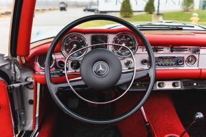 Mercedes-Benz 280 SL 1969 года  (EU)